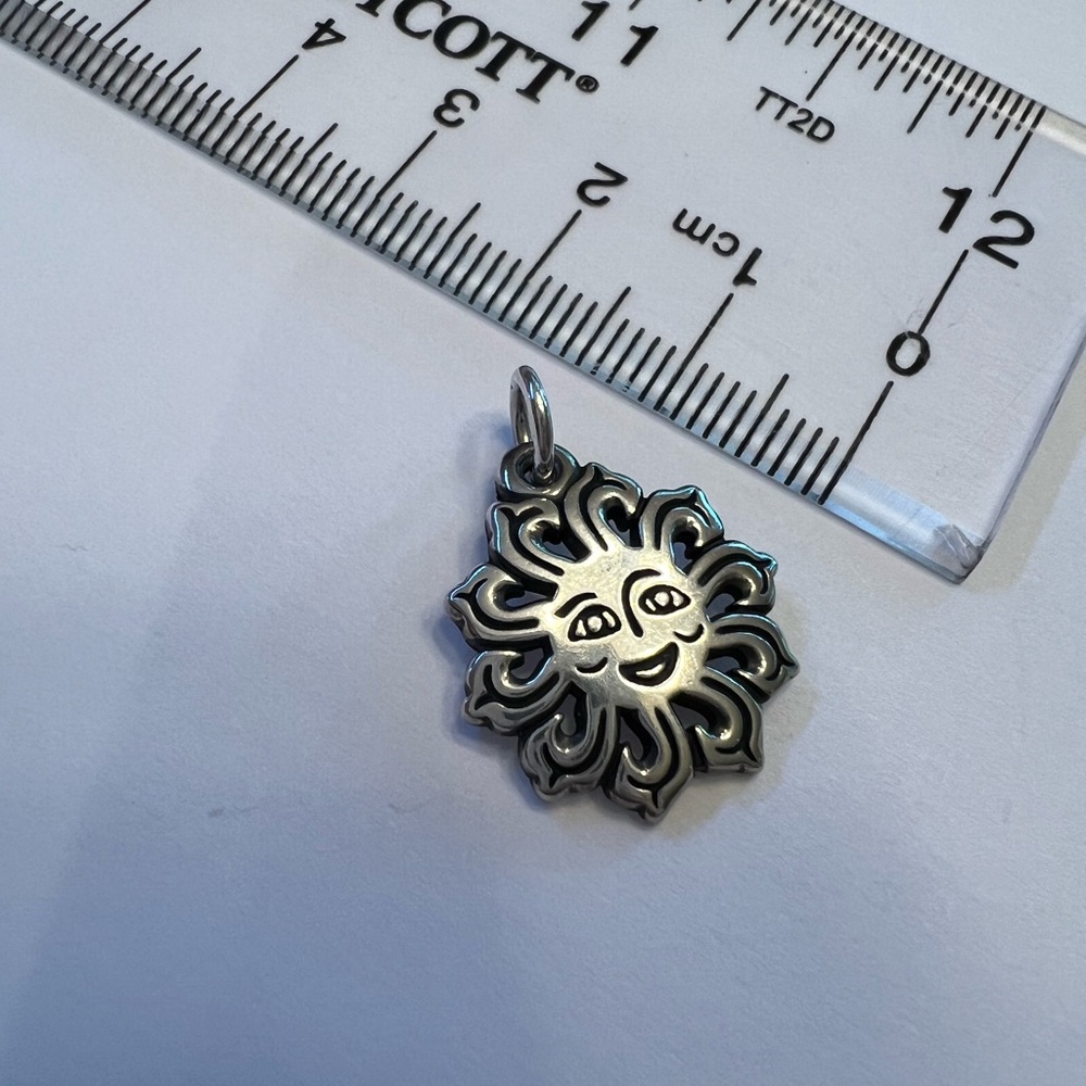 James Avery Sunbeam charm